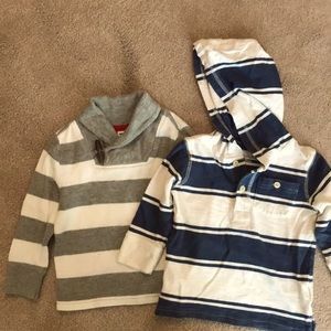 Set of 2 long sleeve tops for toddlers.